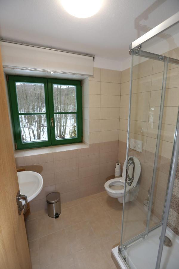 Chata Rozhlas Zelezna Ruda Bagian luar foto